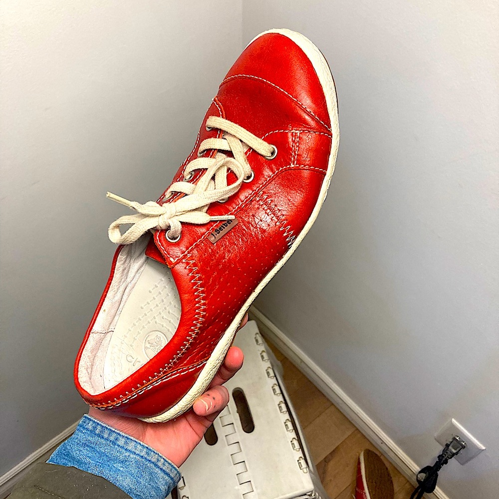 Josef Seibel Caren 01 | RED SHOES